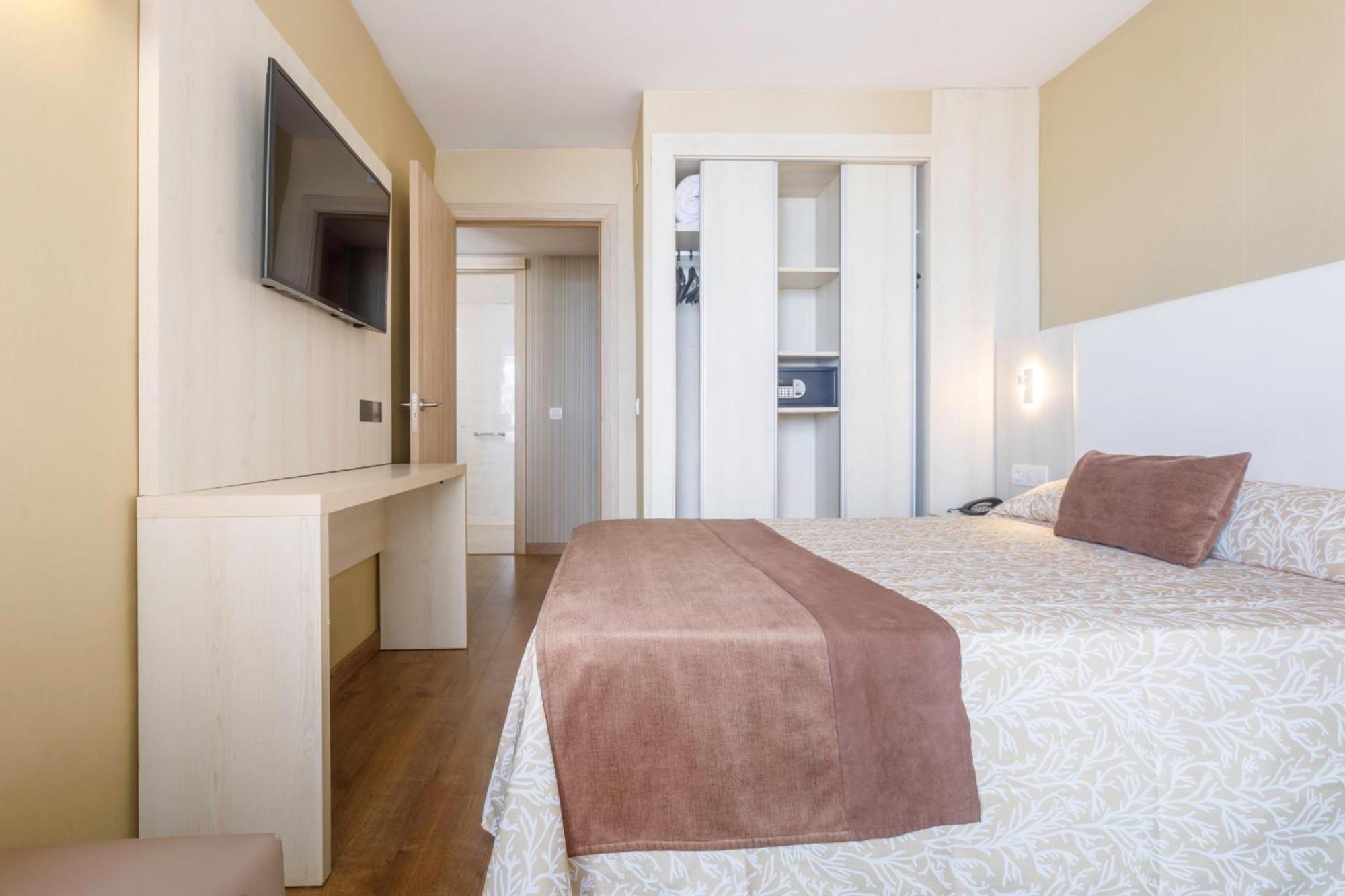 Hotel Best Maritim Cambrils Bagian luar foto