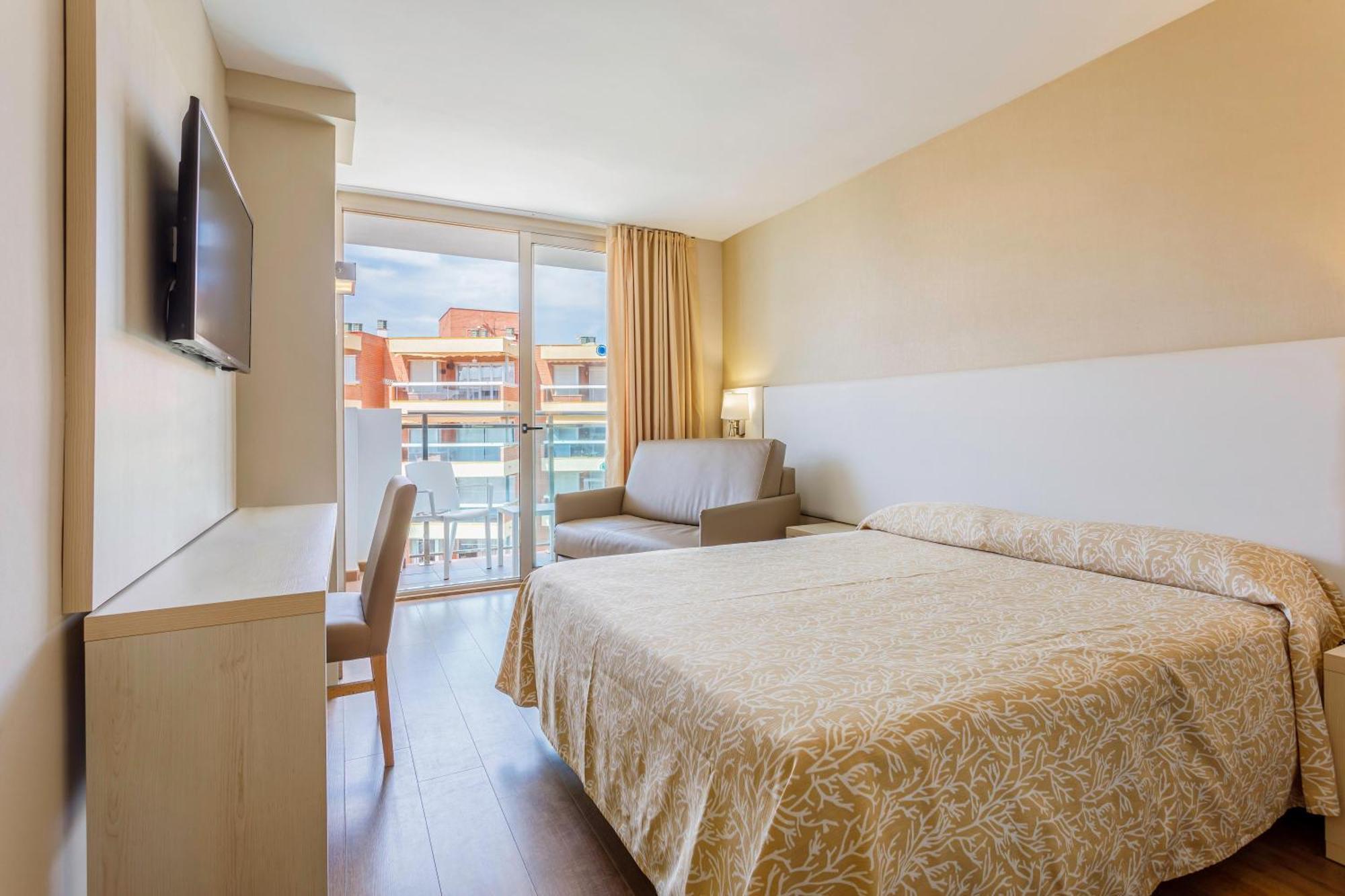 Hotel Best Maritim Cambrils Bagian luar foto