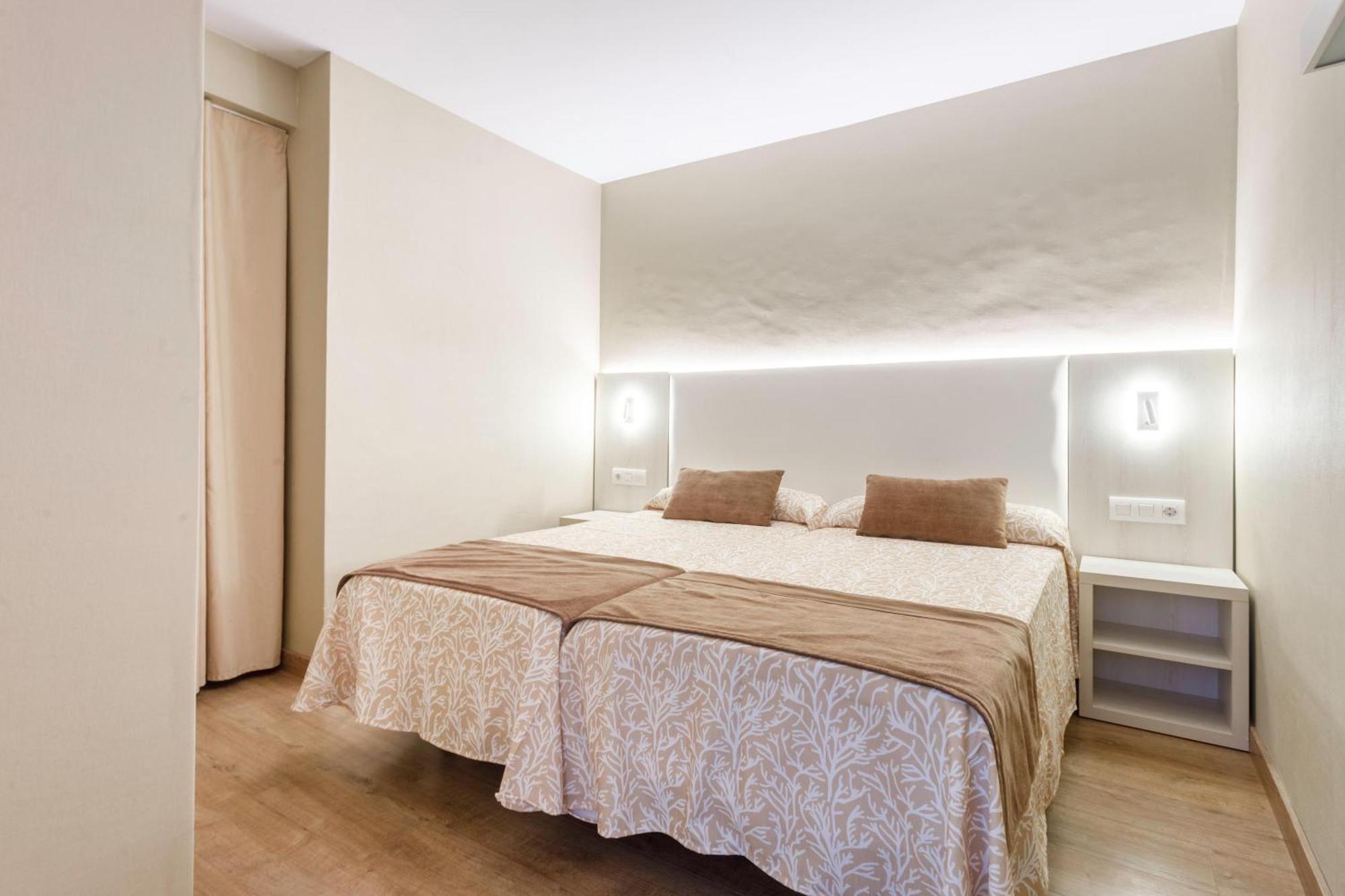 Hotel Best Maritim Cambrils Bagian luar foto