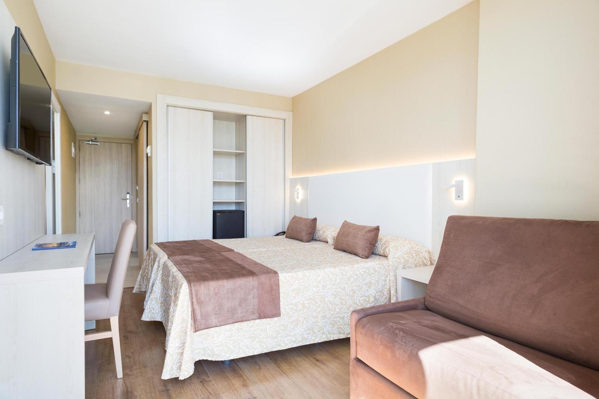 Hotel Best Maritim Cambrils Bagian luar foto