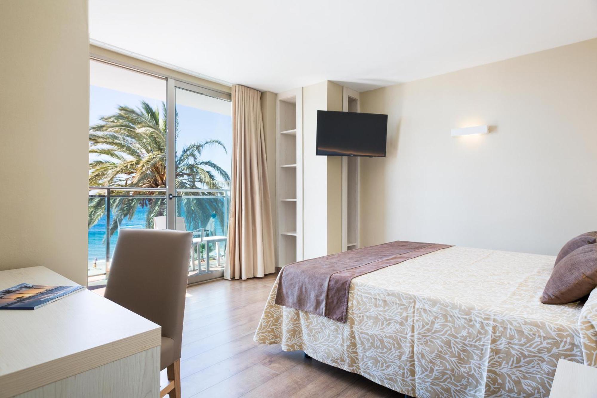 Hotel Best Maritim Cambrils Bagian luar foto