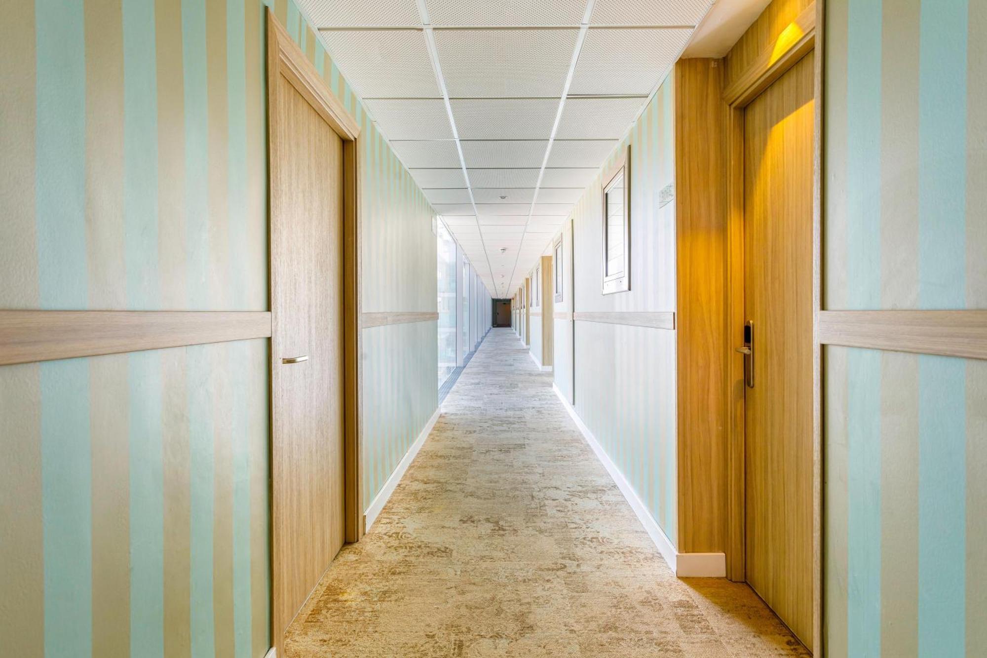 Hotel Best Maritim Cambrils Bagian luar foto