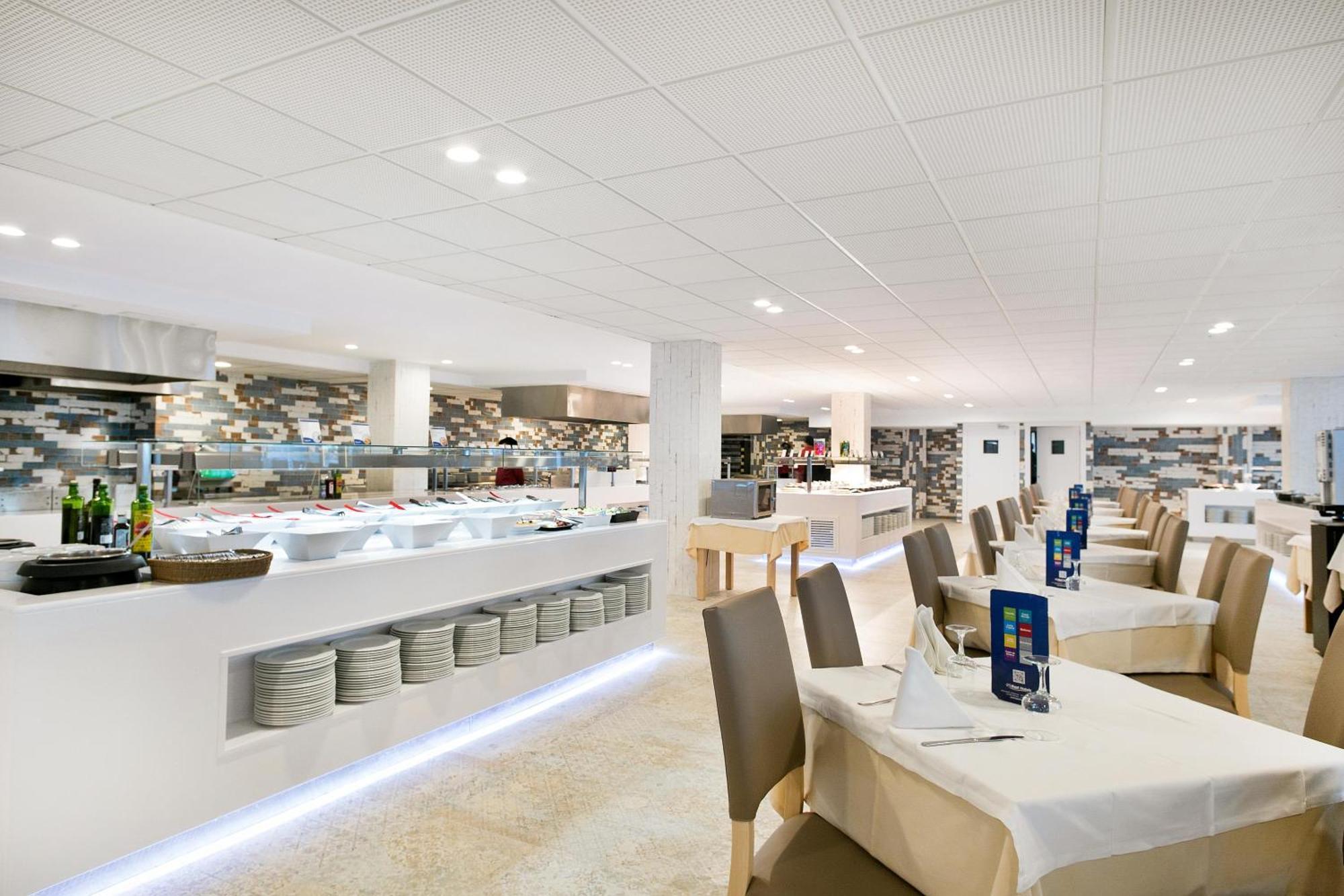 Hotel Best Maritim Cambrils Bagian luar foto