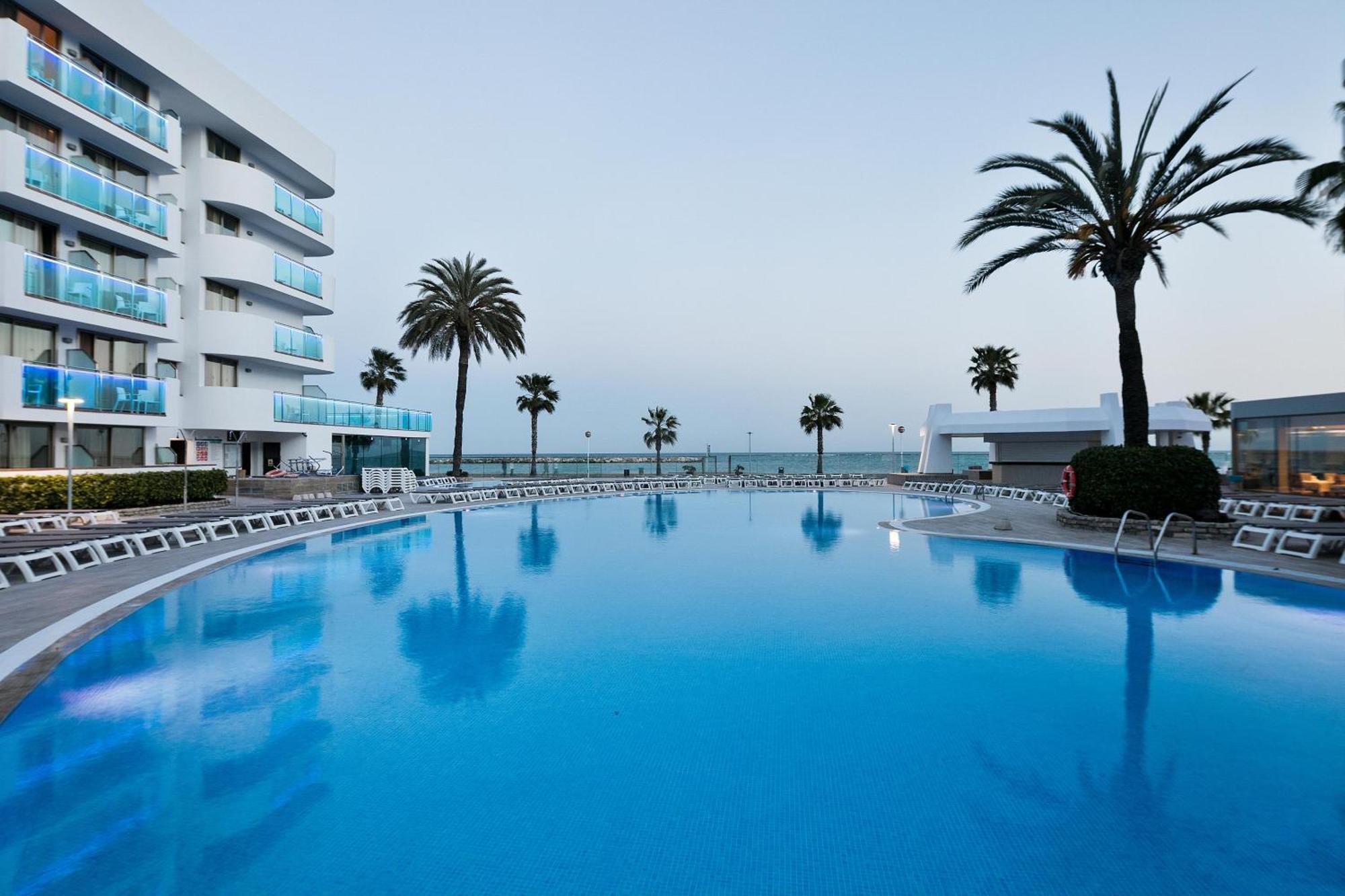 Hotel Best Maritim Cambrils Bagian luar foto
