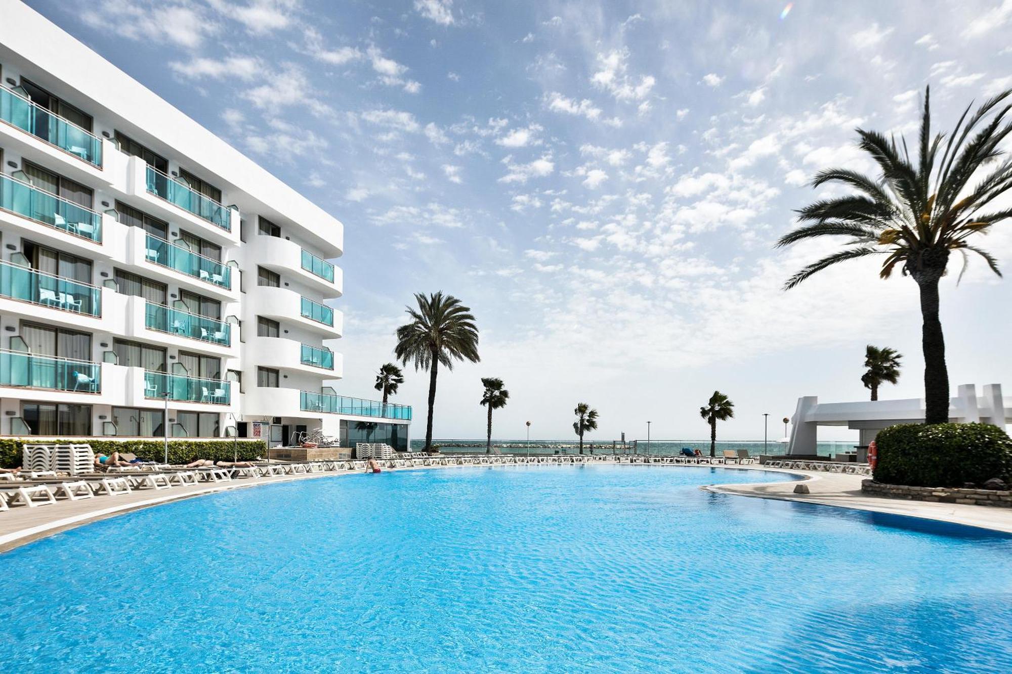 Hotel Best Maritim Cambrils Bagian luar foto